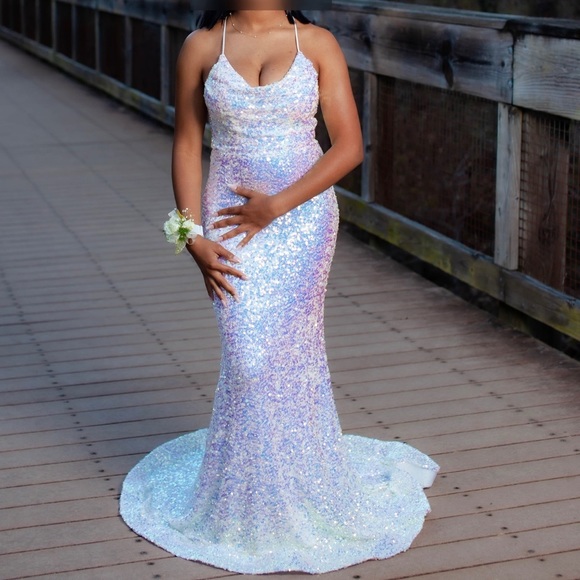 Alyce Paris Prom Dress/color: Magic Opal/Size 0/size US 4 - Picture 4 of 6